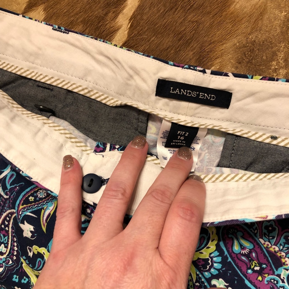 Lands end 16 shorts - Picture 2 of 2